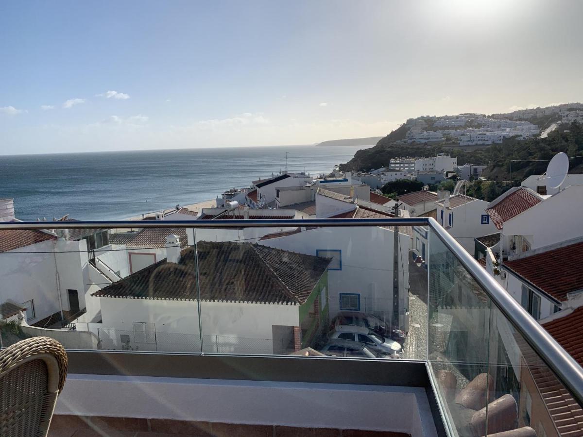 Casa Pedro In Salema - Oceanview & Beach Luaran gambar